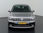Volkswagen Tiguan 1.4 TSI ACT Highline R-Line | Trekhaak | Panoramadak | Sportstoelen | Virtual Cockpit | Navigatie | Parkeercamera | DAB | Apple Carplay/Android Auto | Stoelverwarming | Cruise Control Adaptief |
