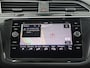 Volkswagen Tiguan 1.4 TSI ACT Highline R-Line | Trekhaak | Panoramadak | Sportstoelen | Virtual Cockpit | Navigatie | Parkeercamera | DAB | Apple Carplay/Android Auto | Stoelverwarming | Cruise Control Adaptief |