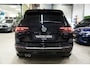Volkswagen Tiguan 2.0 TSI 4Motion 3x R-Line * Pano - Trekhaak - Virtual - 360° Cam - Keyless - Head Up - ACC - Blind Spot *