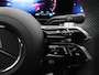 Mercedes-Benz A-klasse 180 Business Solution AMG | Panoramadak | Premium plus | Elek. Stoelen met Geheugen | HUD | Stoelverwarming | Parkeercamera | Multibeam LED | Keyless Entry/Go |