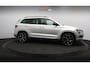 Skoda Karoq 1.5 TSI ACT Sportline Business 1e Eig / Dealeronderh / Pano / 19 inch / LED / ACC / Keyless / Virtual /