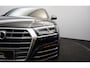 Audi Q5 2.0 TFSI quattro Launch Edition S-Line / Orig. NL / Camera / 20'' LM velgen / Matrix koplampen / Privacy glass / Klasse 3
