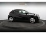 Toyota Aygo X 1.0 VVT-i MT Play Dealeronderh. / Smartphone Integratie / DAB radio / Achteruitrijcamera / Keyless Entry / Climate