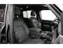 Land Rover Defender 110 2.0 P400e 110 X-Dynamic SE Dealer onderh. / 1ste eigenaar / Black Pack / Trekhaak / Pano dak / Elek. stoelen / Privacy glass / stoel verw.- verwarming /