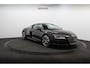 Audi R8 5.2 V10 FSI Orig. NL / Historie bekend / Carbon binnen + buiten / Alcantara hemel / Volledig Leer / LED / Achteruitrijcamera