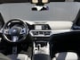BMW 3-Serie 318i Executive Edition Orig. NL / M-Sport / HiFi / BTW / Keyless / Camera / Panorama dak / Laser / Leder /