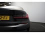 BMW 3-Serie 318i Executive Edition Orig. NL / M-Sport / HiFi / BTW / Keyless / Camera / Panorama dak / Laser / Leder /