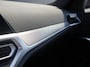 BMW 3-Serie 318i Executive Edition Orig. NL / M-Sport / HiFi / BTW / Keyless / Camera / Panorama dak / Laser / Leder /