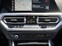 BMW 3-Serie 318i Executive Edition Orig. NL / M-Sport / HiFi / BTW / Keyless / Camera / Panorama dak / Laser / Leder /