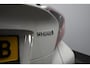 Toyota C-HR / C-HR+ 1.8 Hybrid Bi-Tone Orig. NL / Adap. Cruise / LED / JBL / Keyless / Two-Tone / Leder / Camera