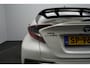 Toyota C-HR / C-HR+ 1.8 Hybrid Bi-Tone Orig. NL / Adap. Cruise / LED / JBL / Keyless / Two-Tone / Leder / Camera