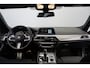 BMW 5-Serie Touring 520i High Executive M-Sport M-Sport / Sport onderstel / Camera / 19'' LM velgen / Alcantara / Adap. LED / Shadow Line