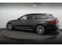 BMW 5-Serie Touring 520i High Executive M-Sport M-Sport / Sport onderstel / Camera / 19'' LM velgen / Alcantara / Adap. LED / Shadow Line