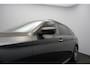 BMW 5-Serie Touring 520i High Executive M-Sport M-Sport / Sport onderstel / Camera / 19'' LM velgen / Alcantara / Adap. LED / Shadow Line
