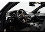 BMW 5-Serie Touring 520i High Executive M-Sport M-Sport / Sport onderstel / Camera / 19'' LM velgen / Alcantara / Adap. LED / Shadow Line