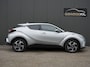 Toyota C-HR / C-HR+ 2.0 Hybrid Dynamic Dealer onderh. / Camera / Stoel+ stuur verw. / Privacy glass / Keyless / Carplay