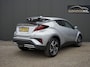 Toyota C-HR / C-HR+ 2.0 Hybrid Dynamic Dealer onderh. / Camera / Stoel+ stuur verw. / Privacy glass / Keyless / Carplay