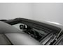 Land Rover Defender 110 2.0 P300e 110 X-Dynamic SE Dealeronderh. / 5 jaar garantie / Trekhaak / Panoramadak / Winterpakket / 20 inch / Stoelventilatie / Black Pack / Luchtvering / Clearsight Smart View