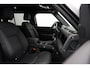 Land Rover Defender 110 2.0 P300e 110 X-Dynamic SE Dealeronderh. / 5 jaar garantie / Trekhaak / Panoramadak / Winterpakket / 20 inch / Stoelventilatie / Black Pack / Luchtvering / Clearsight Smart View
