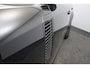 Land Rover Defender 110 2.0 P300e 110 X-Dynamic SE Dealeronderh. / 5 jaar garantie / Trekhaak / Panoramadak / Winterpakket / 20 inch / Stoelventilatie / Black Pack / Luchtvering / Clearsight Smart View