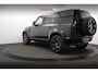 Land Rover Defender 110 2.0 P300e 110 X-Dynamic SE Dealeronderh. / 5 jaar garantie / Trekhaak / Panoramadak / Winterpakket / 20 inch / Stoelventilatie / Black Pack / Luchtvering / Clearsight Smart View