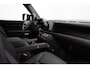 Land Rover Defender 110 2.0 P300e 110 X-Dynamic SE Dealeronderh. / 5 jaar garantie / Trekhaak / Panoramadak / Winterpakket / 20 inch / Stoelventilatie / Black Pack / Luchtvering / Clearsight Smart View