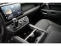 Land Rover Defender 110 2.0 P300e 110 X-Dynamic SE Dealeronderh. / 5 jaar garantie / Trekhaak / Panoramadak / Winterpakket / 20 inch / Stoelventilatie / Black Pack / Luchtvering / Clearsight Smart View