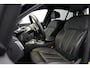 BMW 5-Serie 520e Business Edition Plus Laser / Comfort stoelen / Elek. verstel. stoelen / 20''LM velgen / Privacy Glass / Carbon zwart / Leder