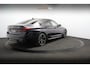 BMW 5-Serie 520e Business Edition Plus Laser / Comfort stoelen / Elek. verstel. stoelen / 20''LM velgen / Privacy Glass / Carbon zwart / Leder