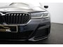 BMW 5-Serie 520e Business Edition Plus Laser / Comfort stoelen / Elek. verstel. stoelen / 20''LM velgen / Privacy Glass / Carbon zwart / Leder