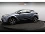Toyota C-HR / C-HR+ 2.0 Hybrid Dynamic Two-Tone / LED / Carplay / Keyless / Privacy glass / 18'' LM velgen / Facelift