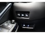 Toyota C-HR / C-HR+ 2.0 Hybrid Dynamic Two-Tone / LED / Carplay / Keyless / Privacy glass / 18'' LM velgen / Facelift
