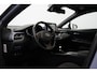 Toyota C-HR / C-HR+ 2.0 Hybrid Dynamic Two-Tone / LED / Carplay / Keyless / Privacy glass / 18'' LM velgen / Facelift