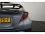 Toyota C-HR / C-HR+ 2.0 Hybrid Dynamic Two-Tone / LED / Carplay / Keyless / Privacy glass / 18'' LM velgen / Facelift