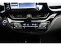 Toyota C-HR / C-HR+ 2.0 Hybrid Dynamic Two-Tone / LED / Carplay / Keyless / Privacy glass / 18'' LM velgen / Facelift