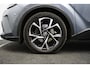 Toyota C-HR / C-HR+ 2.0 Hybrid Dynamic Two-Tone / LED / Carplay / Keyless / Privacy glass / 18'' LM velgen / Facelift