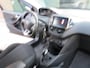 Peugeot 208 1.2 PureTech Signature navi airco trekhaak mooi