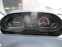 Peugeot 208 1.2 PureTech Signature navi airco trekhaak mooi