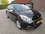 Peugeot 208 1.2 PureTech Signature navi airco trekhaak mooi