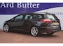 Ford Focus Wagon 1.0 EcoBoost Titanium+airco+Elek-Pakket+18"Lmv+Parkeer-Hulp+stoel-verw = TOP ONDERHOUDEN !!