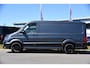 Volkswagen Crafter 35 2.0 TDI L3H2 Highline PB Edition Full Options! Adaptieve Cruise, Camera, Carplay, LED, Stuur verwarming, 177pk, Automaat, Multimedia, Stoelverwarming, Uniek!
