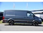 Volkswagen Crafter 35 2.0 TDI L3H2 Highline PB Edition Full Options! Adaptieve Cruise, Camera, Carplay, LED, Stuur verwarming, 177pk, Automaat, Multimedia, Stoelverwarming, Uniek!