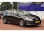 Volkswagen Golf 1.2 TSI 110PK Connected Series+Navigatie+Parkeer-Hulp+stoel-verw+16"lmv = TOP !