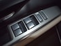 Mazda 6e 80 kWh Takumi Business Edition | 360° View Monitor | Alarmsysteem (geen certificering) | Climate Control, automatische airconditioning met twee zones
