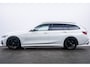 BMW 3-Serie Touring 318i High Executive M-Sport|Trekhaak|LED