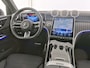 Mercedes-Benz GLC 300 e 4MATIC AMG Plug-In Hybride Luchtvering | AMG Premium | Night Pakket | Alarm klasse 3 | Head-up-Display | Panorama Schuif-Kanteldak. Inclusief 24 maanden MB Certified garantie voor Europa.