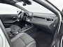 Toyota Corolla Touring Sports 1.8 Hybrid Dynamic Bi-Tone | Stuur-Stoelverwarming | Elek. Kofferklep | Head Up Display |  **