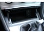 Volkswagen Golf 1.2 TSI Highline Clima/Stoelverwarming/PDCv+a/Navi/Bluetooth/LED/RadioCD.AUX.USB/17"LM/Trekhaak/APK:27-10-2026