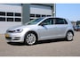 Volkswagen Golf 1.2 TSI Highline Clima/Stoelverwarming/PDCv+a/Navi/Bluetooth/LED/RadioCD.AUX.USB/17"LM/Trekhaak/APK:27-10-2026