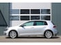 Volkswagen Golf 1.2 TSI Highline Clima/Stoelverwarming/PDCv+a/Navi/Bluetooth/LED/RadioCD.AUX.USB/17"LM/Trekhaak/APK:27-10-2026